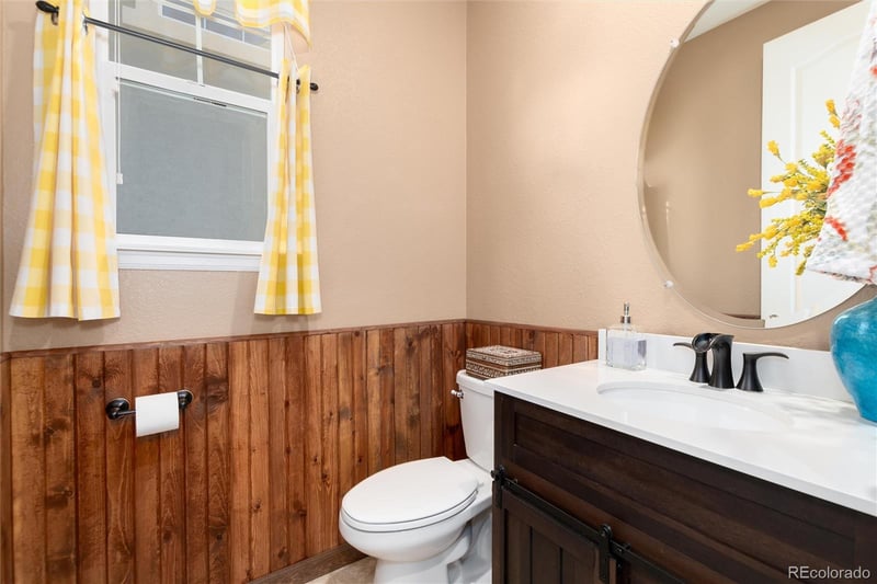 19156 84th Pl, Arvada, CO 80007