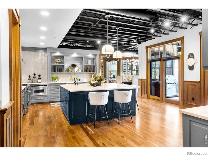 401 W Mountain Ave #301, Fort Collins, CO 80521