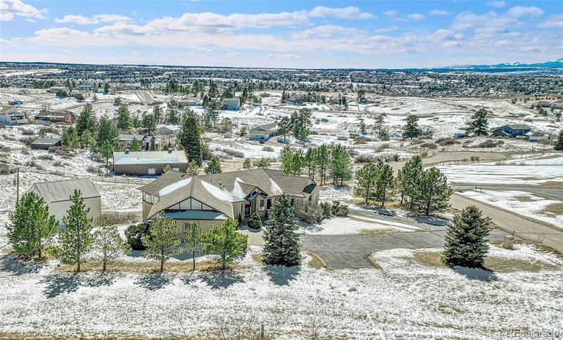 11346 N Canary Ln, Parker, CO 80138