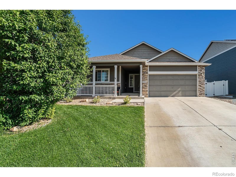 586 Cherryridge Dr, Windsor, CO 80550