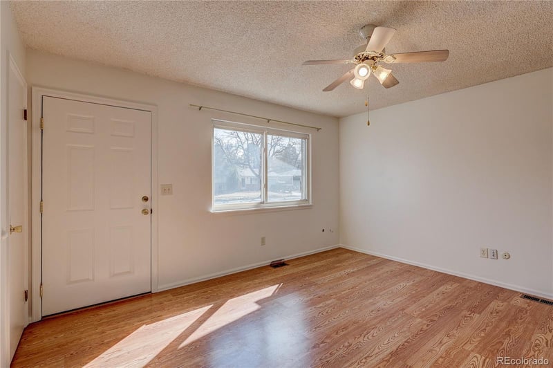 711 Moline St, Aurora, CO 80012