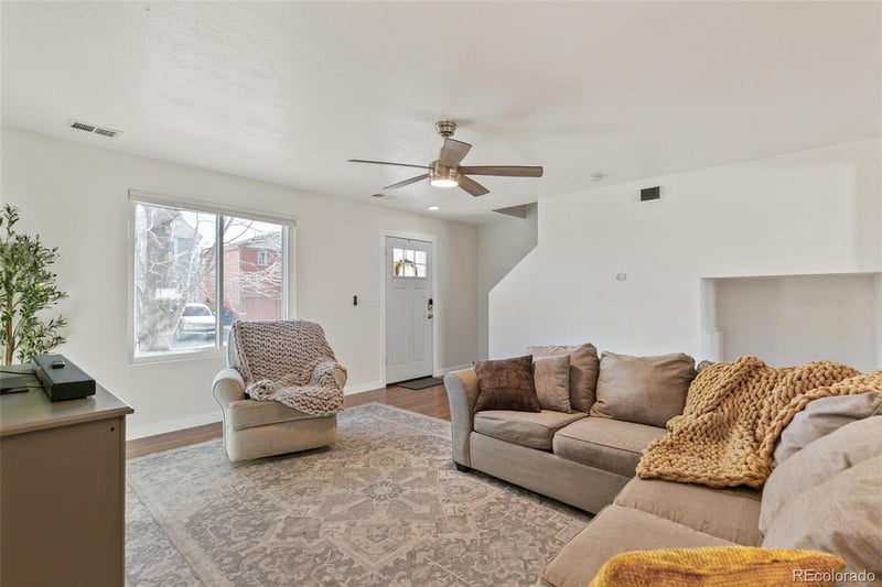 10137 Fairfax Ct, Thornton, CO 80229