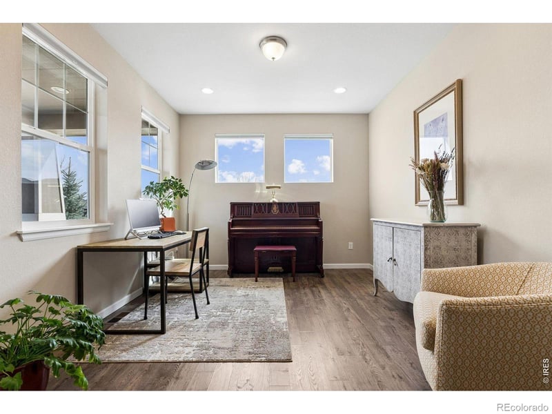 1910 High Plains Dr, Longmont, CO 80503