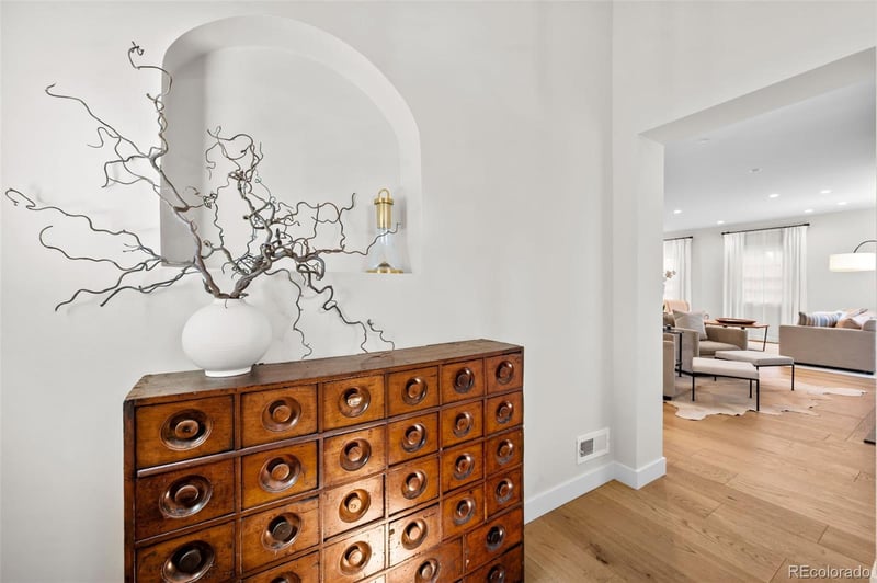 535 Garfield St, Denver, CO 80206