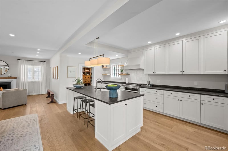 535 Garfield St, Denver, CO 80206