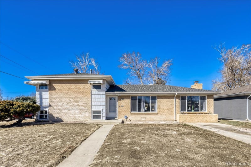 3107 Xanadu St, Aurora, CO 80011