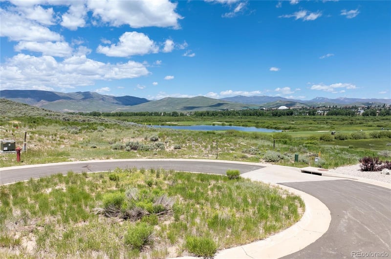181 Wildhorse Ct, Granby, CO 80446