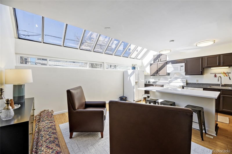 935 N Pennsylvania St #12, Denver, CO 80203