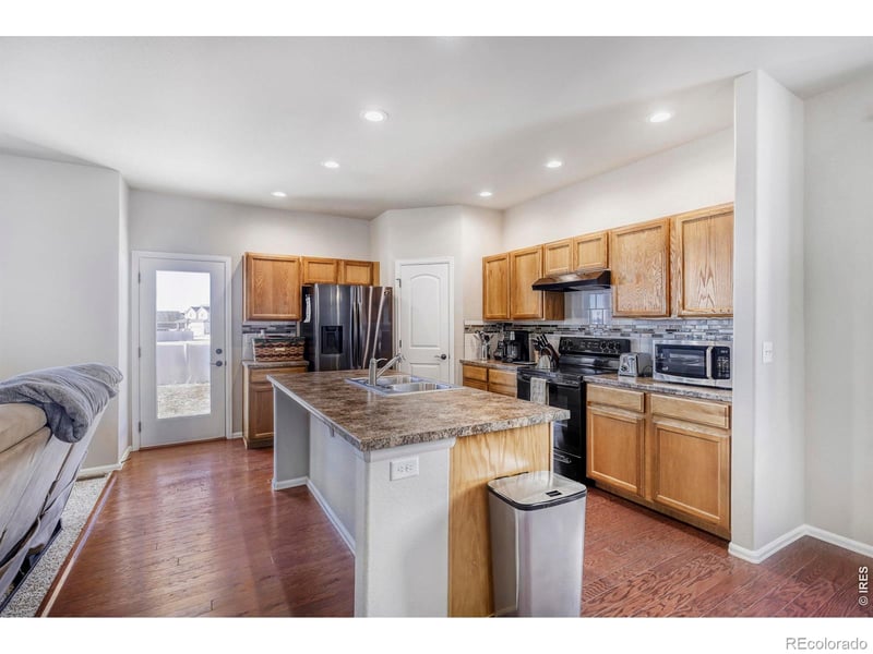 368 Littlebrook Ct, Windsor, CO 80550
