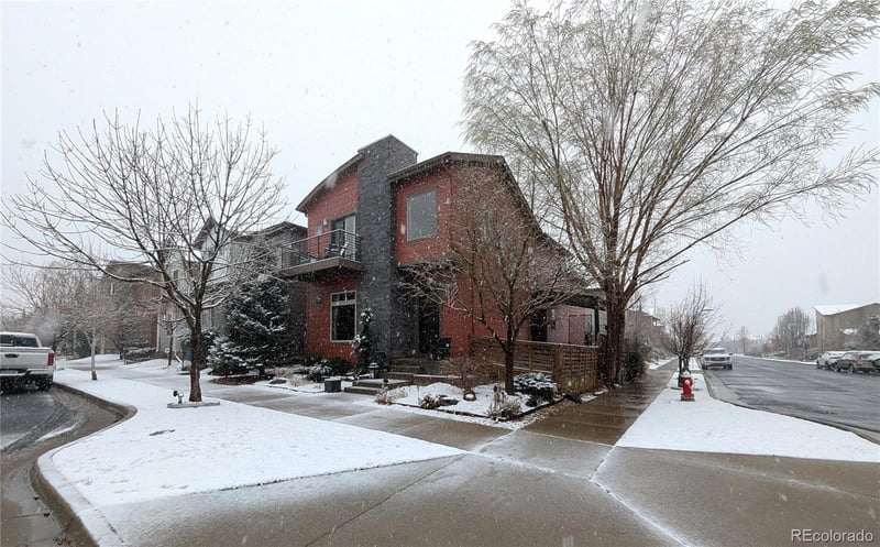 1952 67th Pl, Denver, CO 80221