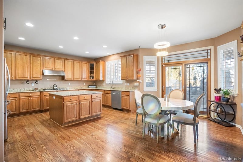 5748 Duquesne Ct, Aurora, CO 80016