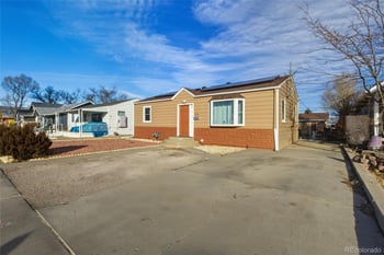 544 3rd Ave, Brighton, CO 80601