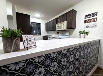 7474 Arkansas Ave #21-04, Denver, CO 80231