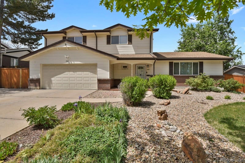 363 Toledo St, Aurora, CO 80011