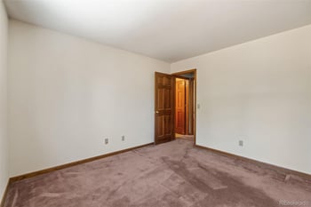 25833 Gateway Dr, Golden, CO 80401