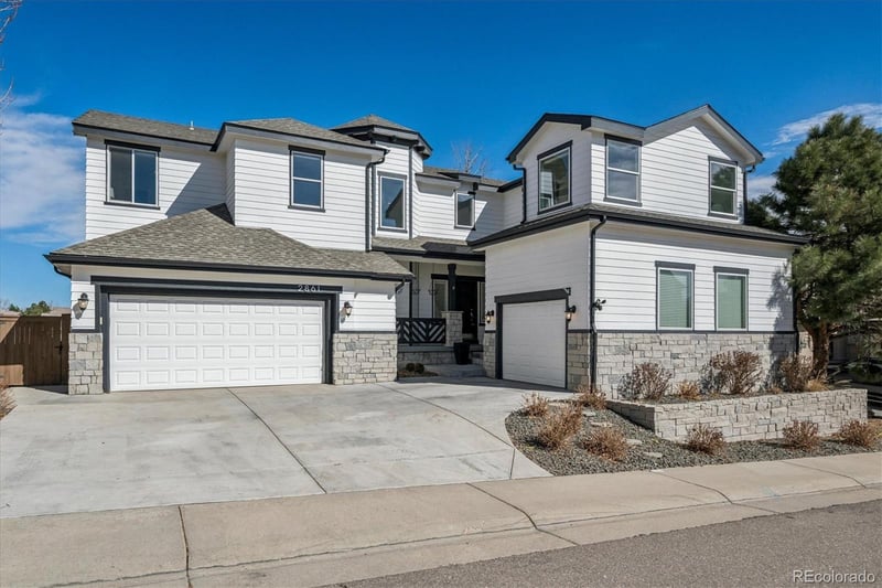 2861 Canyon Crest Dr, Highlands Ranch, CO 80126