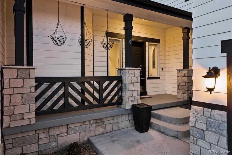 2861 Canyon Crest Dr, Highlands Ranch, CO 80126