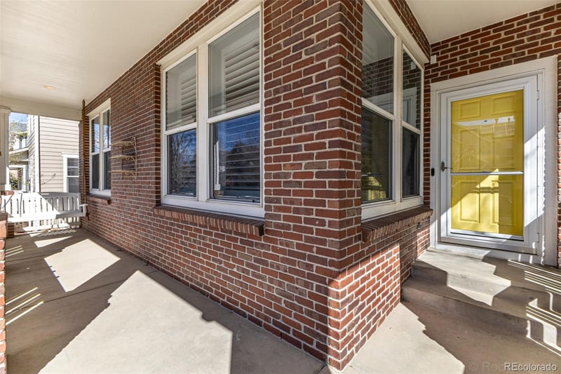 2860 Emporia Ct, Denver, CO 80238