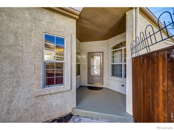 736 Club Cir, Louisville, CO 80027