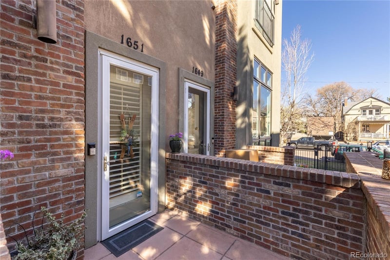 1651 N Franklin St, Denver, CO 80218