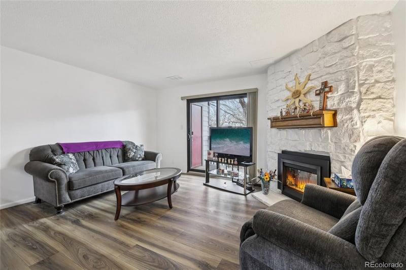 6388 Oak Ct #205, Arvada, CO 80004