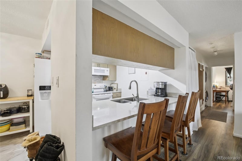 6388 Oak Ct #205, Arvada, CO 80004