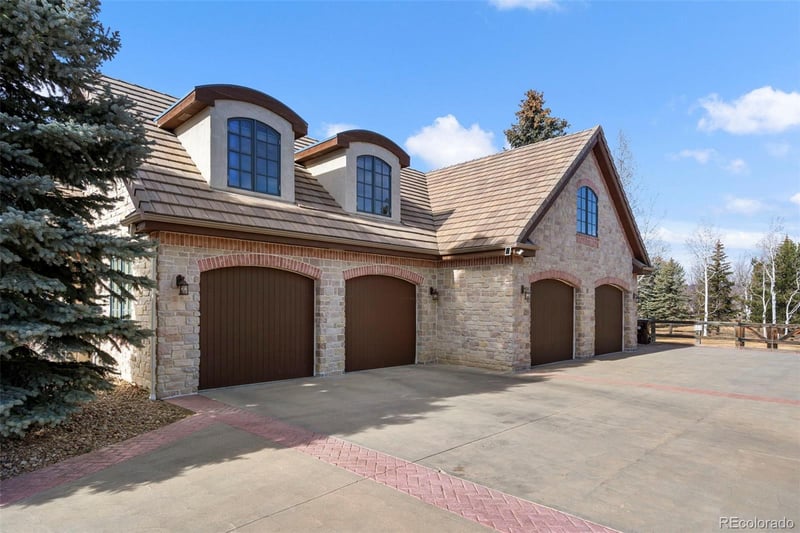 8745 Portico Ln, Longmont, CO 80503