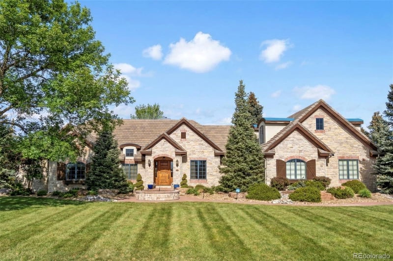 8745 Portico Ln, Longmont, CO 80503
