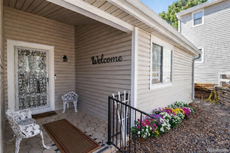 13787 Marina Dr #B, Aurora, CO 80014