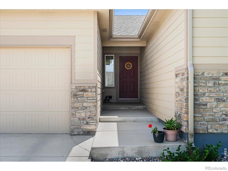 1814 102nd Ave Ct, Greeley, CO 80634