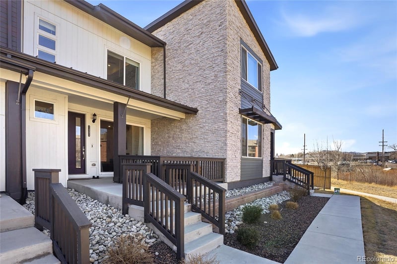 7491 Atlantic Ln, Lakewood, CO 80227