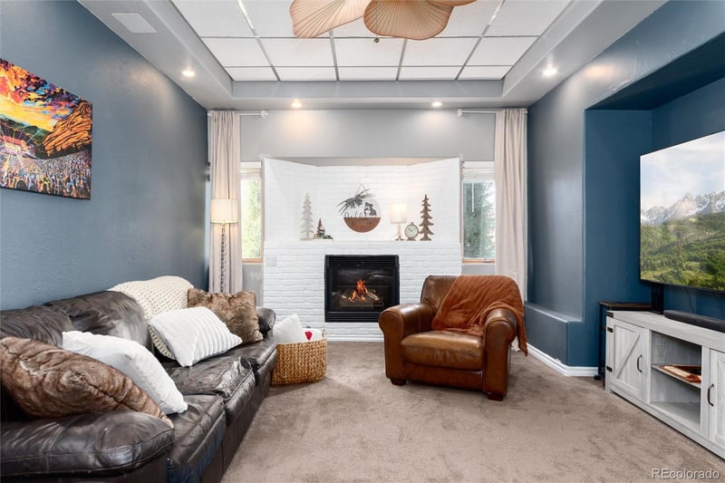 6424 Center Ave, Lakewood, CO 80226