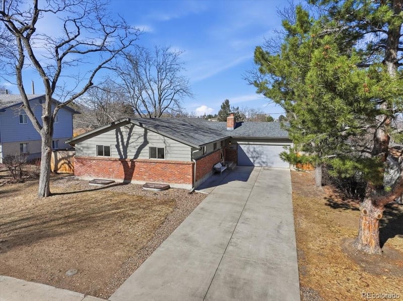 13785 Alaska Pl, Lakewood, CO 80228