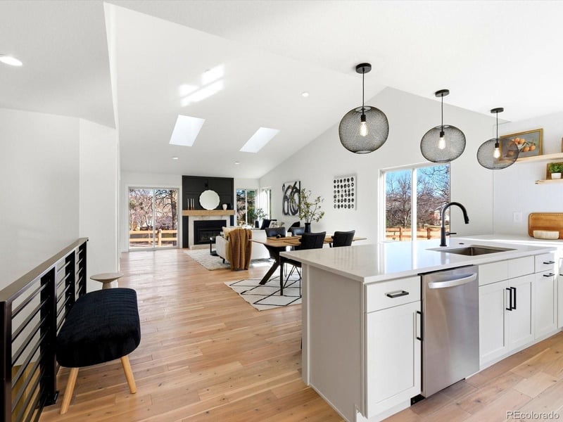 12 Stonehaven Ct, Highlands Ranch, CO 80130