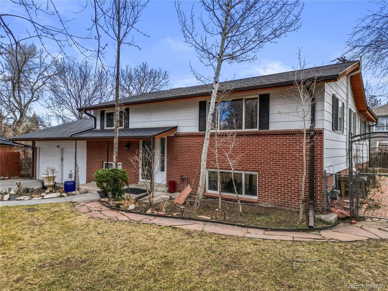 630 Ammons Way, Lakewood, CO 80214