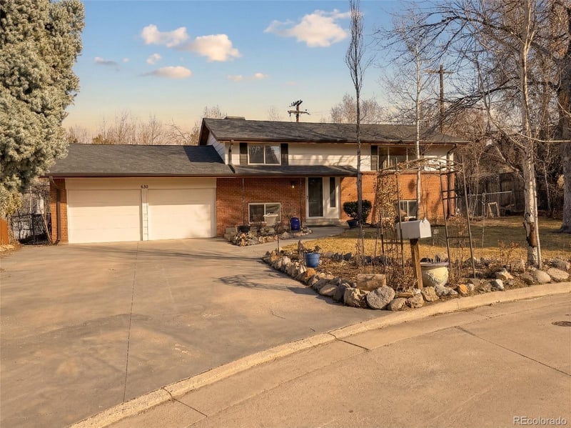 630 Ammons Way, Lakewood, CO 80214