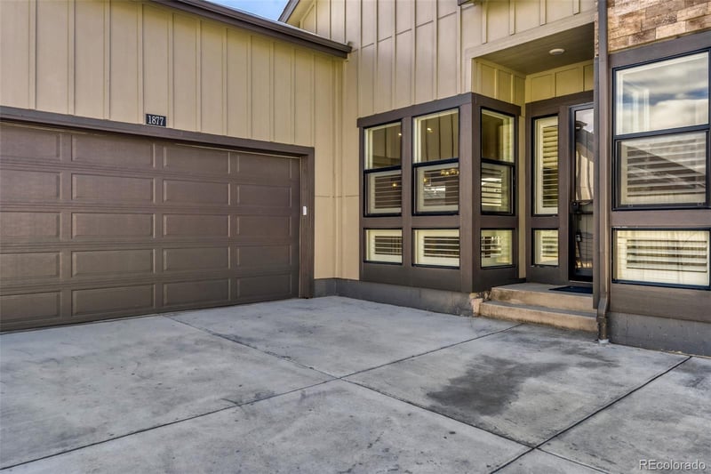 1877 Grayside Cir, Castle Rock, CO 80109