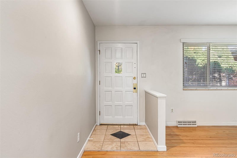 222 Fremont Ave, Littleton, CO 80120