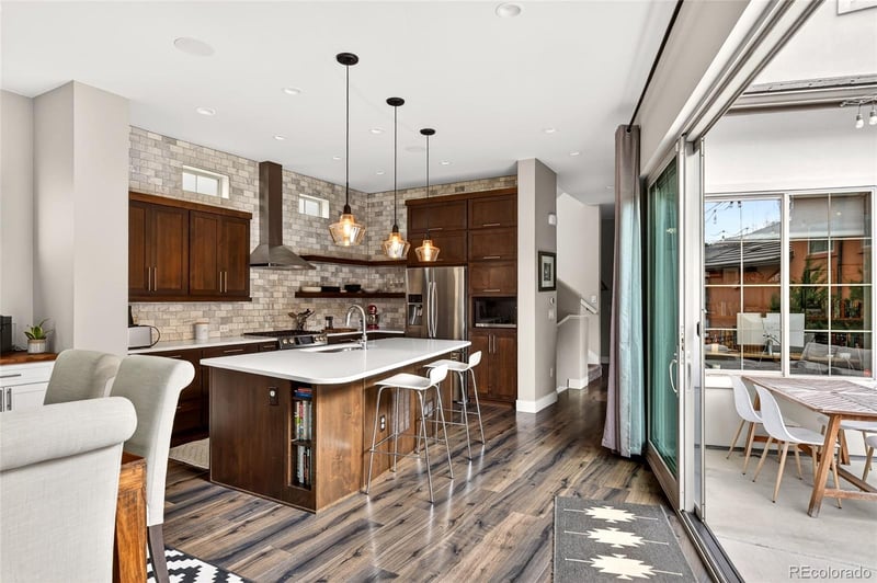 15554 La Salle Ave, Lakewood, CO 80228