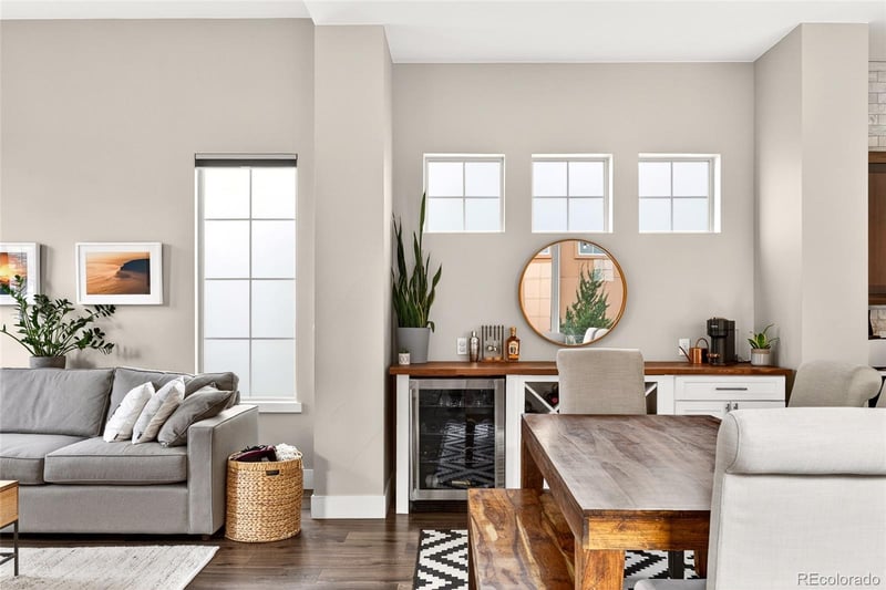 15554 La Salle Ave, Lakewood, CO 80228