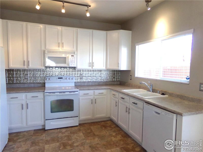 895 Rancher Dr, Fountain, CO 80817