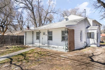 2218 St Vrain St, Colorado Springs, CO 80909
