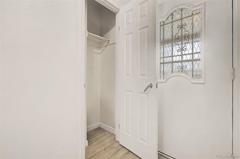 14305 Marina Dr #B, Aurora, CO 80014