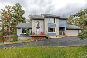 2020 Valley View Dr, Woodland Park, CO 80863
