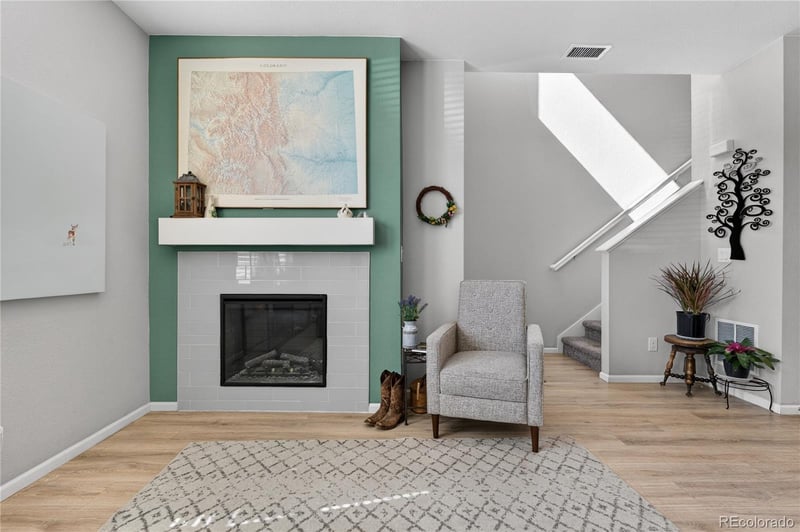 16025 Elk Pl, Denver, CO 80239