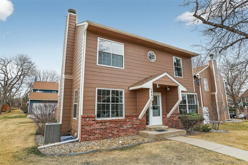 2064 Balsam St, Lakewood, CO 80227