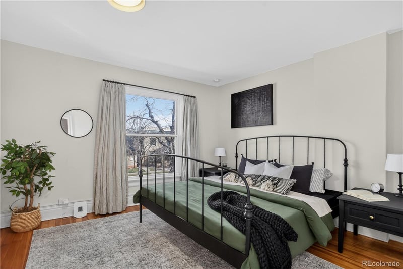 1902 17th Ave, Denver, CO 80206