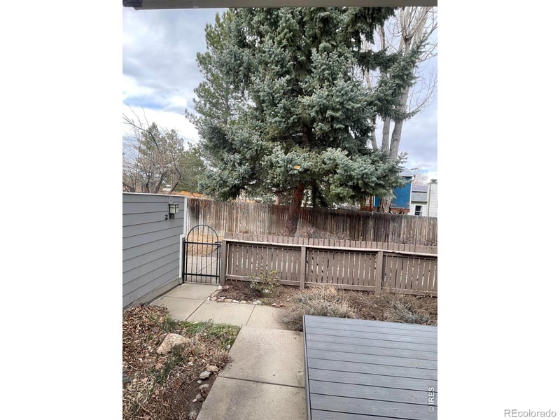 283 Taft Ct, Louisville, CO 80027