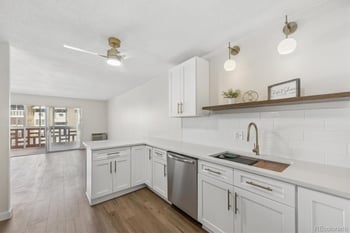 580 S Clinton St #6C, Denver, CO 80247