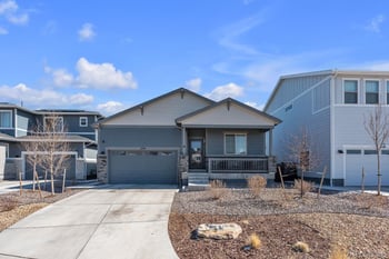 220 Vandriver Way, Aurora, CO 80018